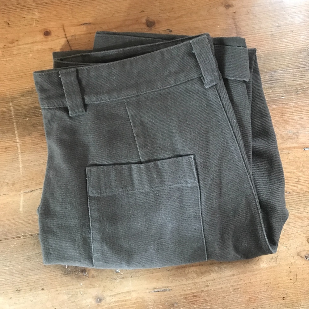 Beaton Linen Utility Pants in Olive - size 10